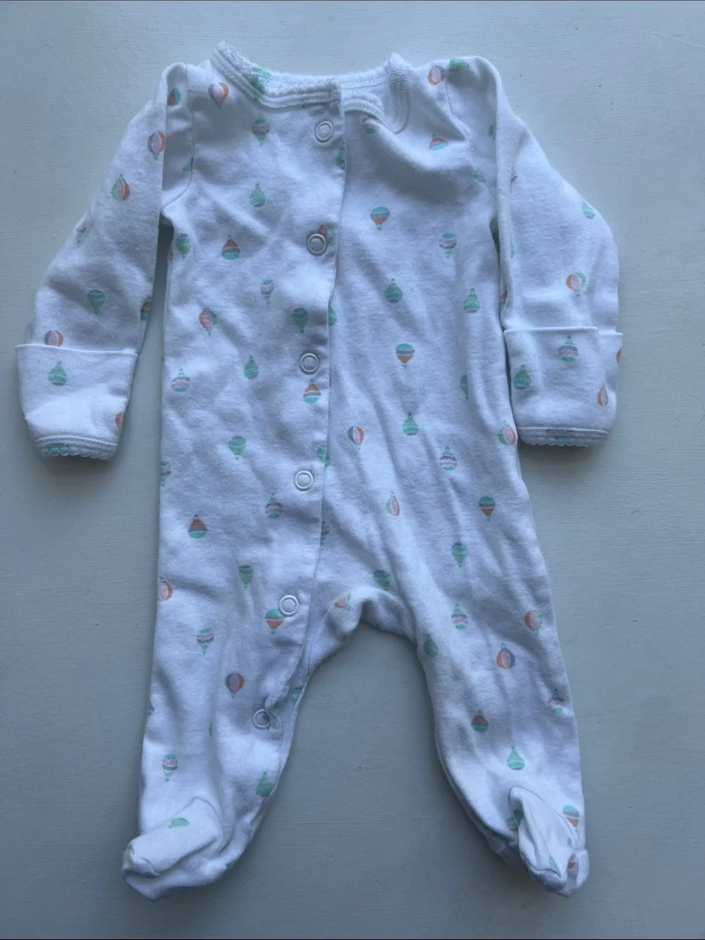 Carter's White Footed One-Piece with Mint and Peach Balloon Motif and Hat